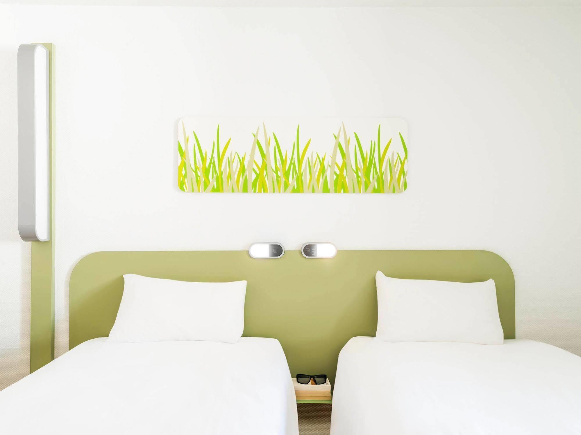 Ibis Budget Argenteuil Bords De Seine Bagian luar foto